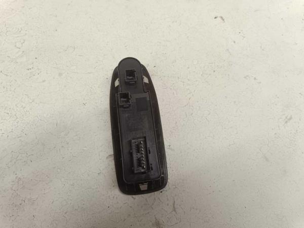 BOUTON LEVE VITRE PEUGEOT 2008 2013-2017 - Vue 2